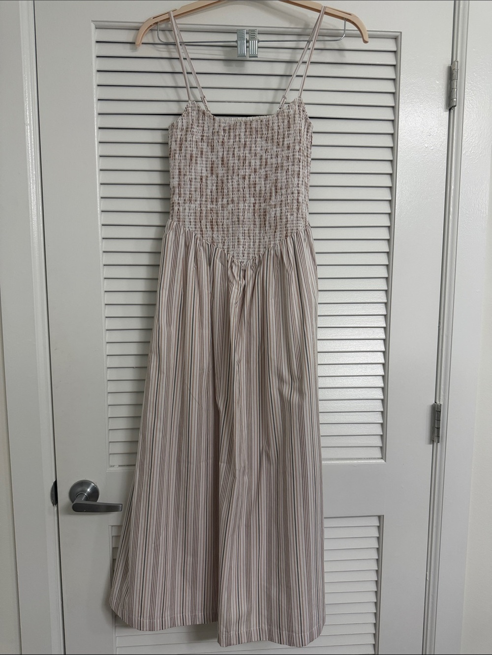 Abercrombie & Fitch Sydney Smocked Dipped-Waist Midi Dress